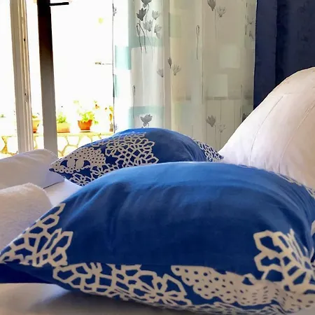 Ana * ماندري